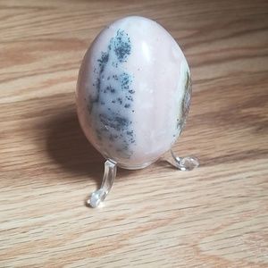 Pink peruvian opal egg
